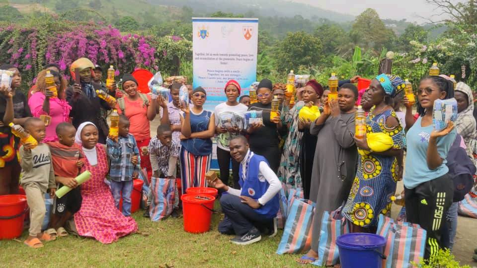 CARITAS of the Diocese of Buea in partnership with the Carmelite Sisters of the Diocese of Buea and participants of the healing session in Bwassa and Likombe communities.